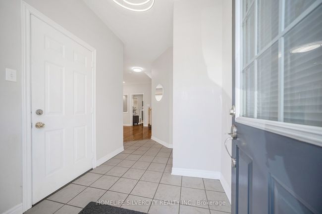 6 Aria Lane, House other with 4 bedrooms, 4 bathrooms and 4 parking in Brampton ON | Image 5