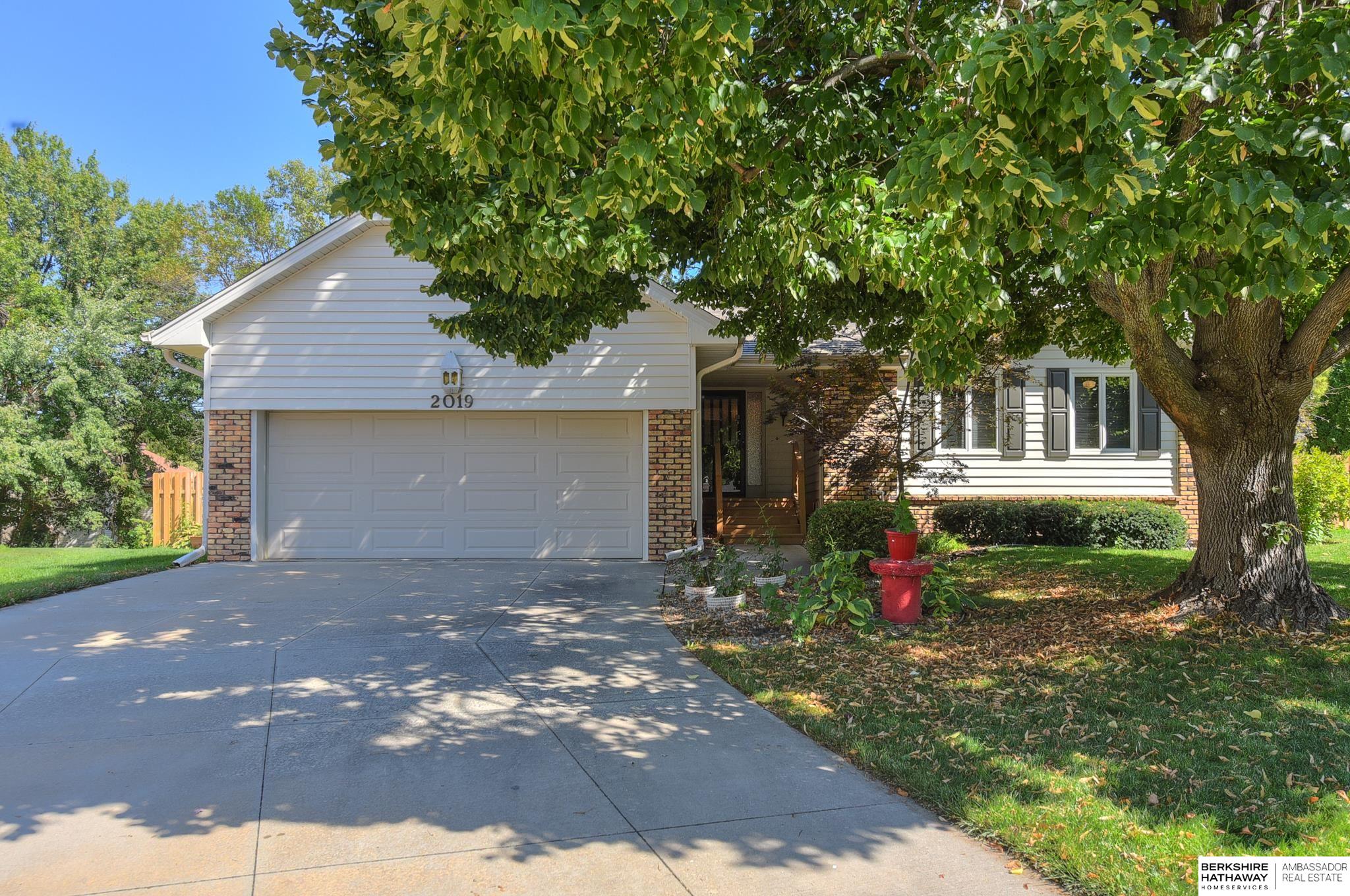 149th Cir, Omaha, NE 68144