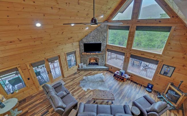 4760 Anderson Rd, Home with 4 bedrooms, 4 bathrooms and 2 parking in Hiawassee GA | Image 12