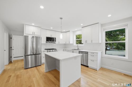 1-68 Gregory Blvd, Norwalk, CT, 06855-2026 | Card Image