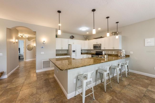 100 - 2309 Avenue C, Condo with 3 bedrooms, 2 bathrooms and null parking in BRADENTON BEACH FL | Image 7