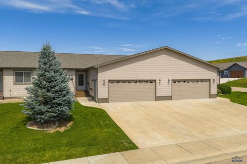 2165 Conifer Loop, Belle Fourche, SD, 57717-4408 | Card Image