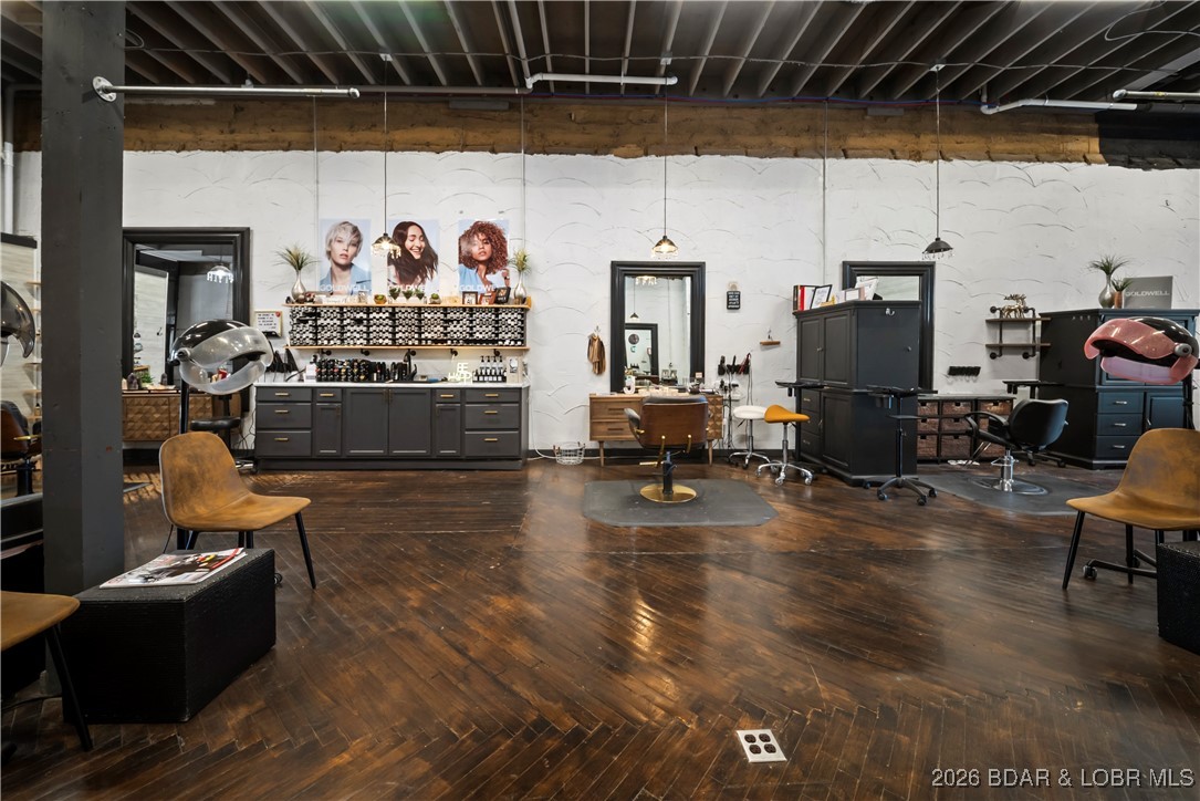 Commercial Sale in Camdenton