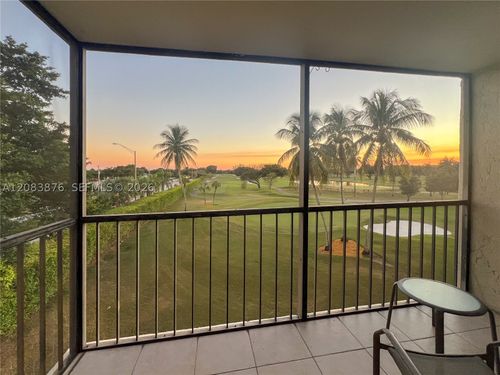 401a-8900 Washington Blvd, Pembroke Pines, FL, 33025-1558 | Card Image