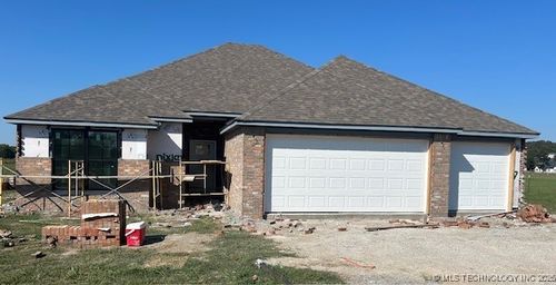 21620 S 4190 Rd, Claremore, OK, 74019-2189 | Card Image