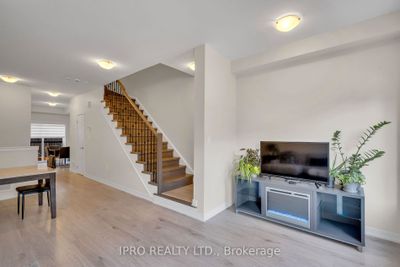 806 - 250 Finch Ave, Home with 3 bedrooms, 4 bathrooms and 2 parking in Pickering ON | Image 3