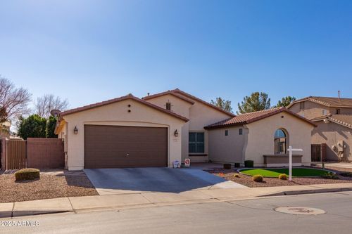 735 W Basswood Avenue, San Tan Valley, AZ, 85140 | Card Image