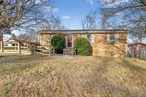 144 Island Loop Rd, Red Boiling Springs, TN, 37150-2121 | Card Image