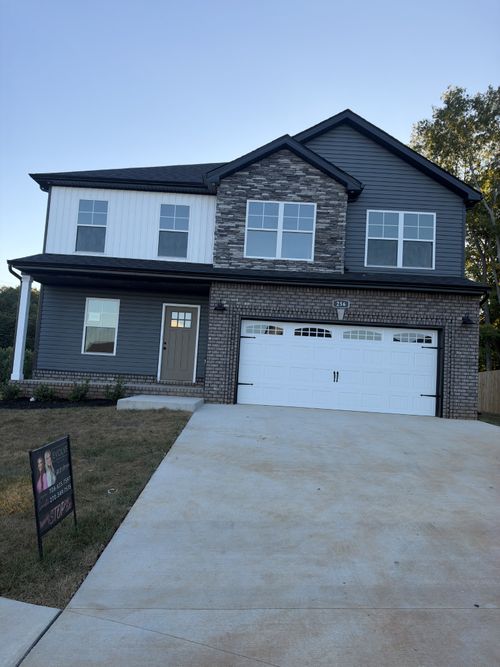 336 Cardinal Creek Dr, Clarksville, TN, 37040 | Card Image