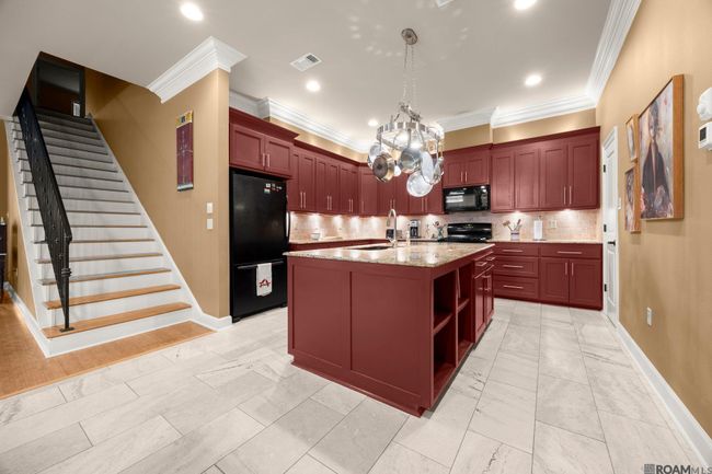 2009 Lac Cache Ct, Townhouse with 3 bedrooms, 3 bathrooms and 3 parking in Baton Rouge LA | Image 8