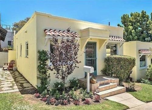 apt-k-2411 3rd St, Santa Monica, CA, 90405-3618 | Card Image