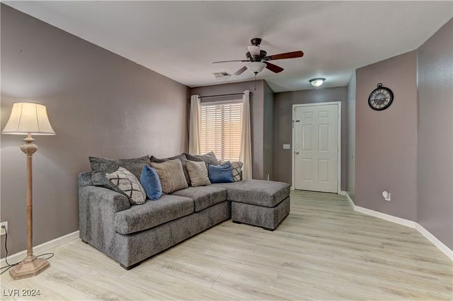 6550 First View Ave, House other with 3 bedrooms, 2 bathrooms and null parking in Las Vegas NV | Image 5