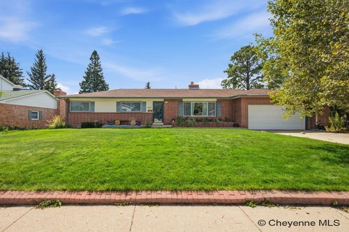 1017 Melton St, Cheyenne, WY, 82009-4810 | Card Image