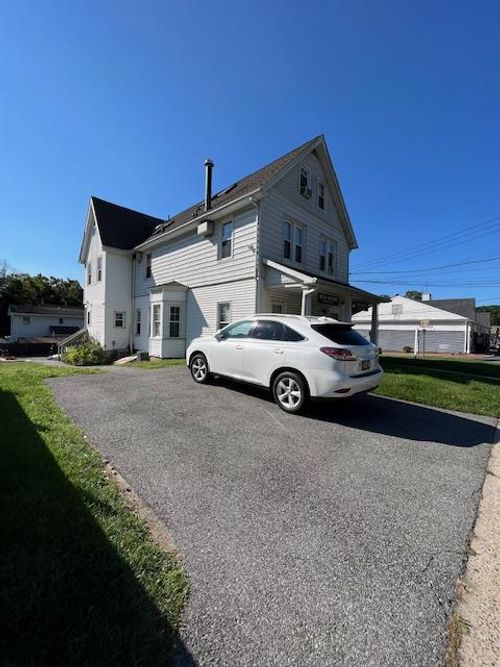 317 Elwood Ave, Hawthorne, NY, 10532-1260 | Card Image