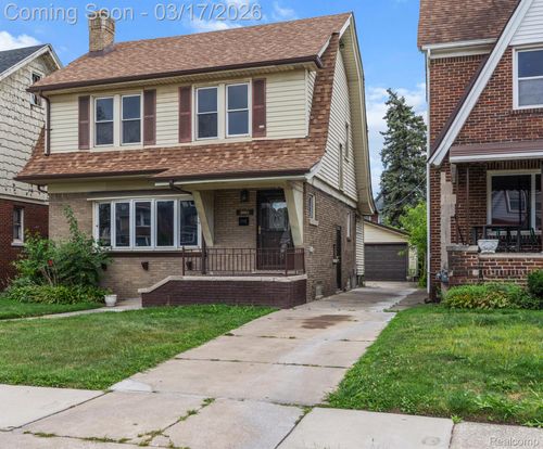 2681 Burlingame St, Detroit, MI, 48206-1431 | Card Image