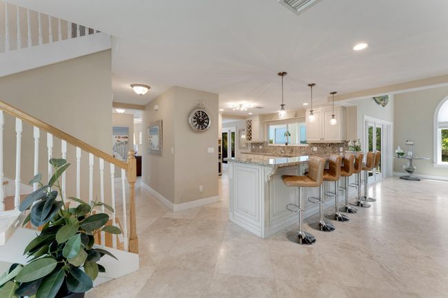 Kitchen | Image 11