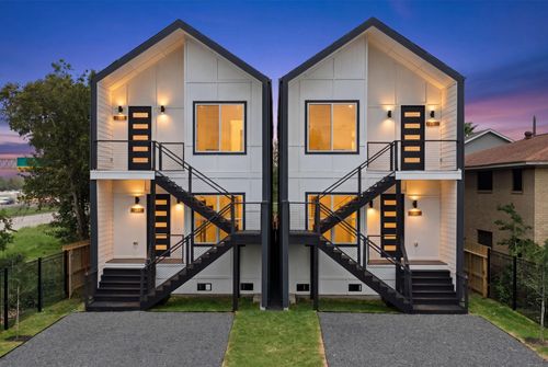 a-2917 Crane Street, Houston, TX, 77026 | Card Image