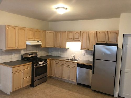 1-74 Gore St, Cambridge, MA, 02141 | Card Image
