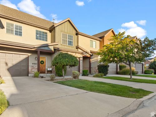 10223 S Mystic Falls Way, South Jordan, UT, 84095-4695 | Card Image