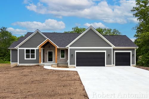 6691 Egan Ave Se, Caledonia, MI, 49316-9519 | Card Image