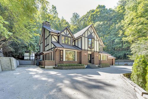 441 Westmount Dr, London, ON, N6K1X4 | Card Image