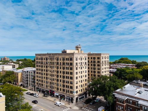 924-6807 N Sheridan Road, Chicago, IL, 60626 | Card Image