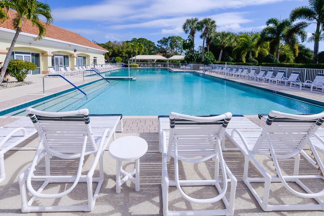 1162 Nw Lombardy Dr, Condo with 2 bedrooms, 2 bathrooms and null parking in Port St Lucie FL | Image 54