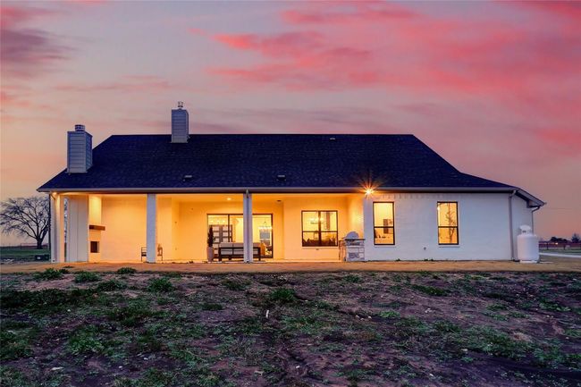 189 Pr 11934, House other with 4 bedrooms, 2 bathrooms and null parking in Blum TX | Image 22