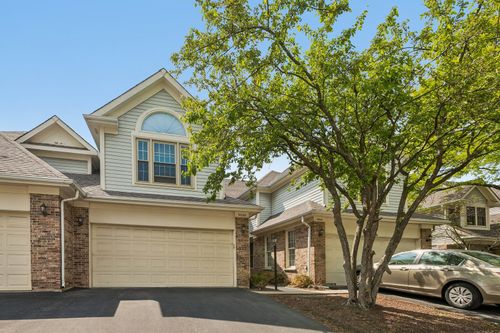 9038 Delphia Ave, Des Plaines, IL, 60016-5148 | Card Image