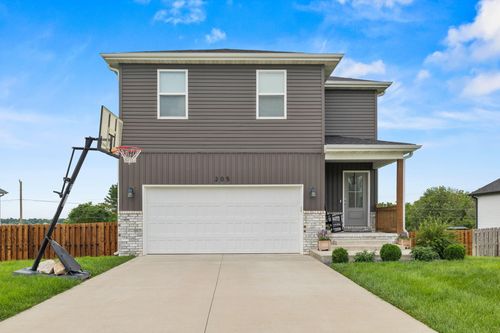 205 Great Plains St, Nixa, MO, 65714-4208 | Card Image
