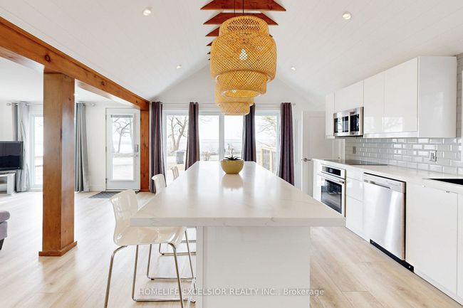 1141 Ramara Ctr, House other with 3 bedrooms, 3 bathrooms and 6 parking in Ramara ON | Image 12
