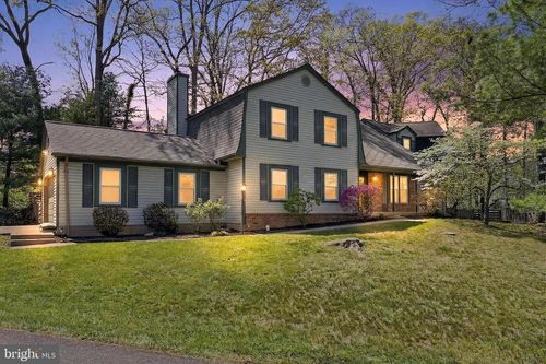 15117 Philip Lee Rd, CHANTILLY, VA, 20151-1306 | Card Image
