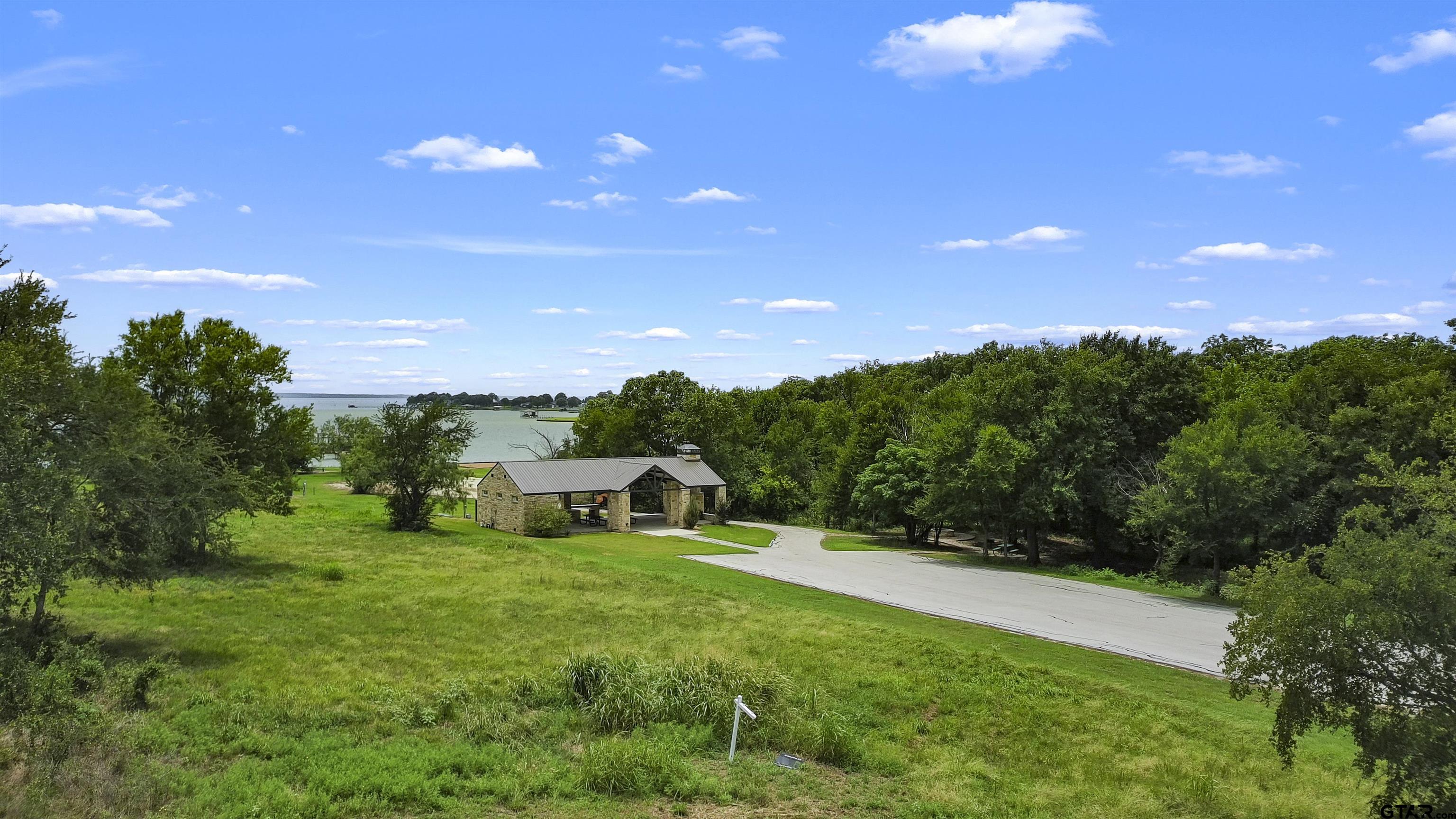 Land in Corsicana 2