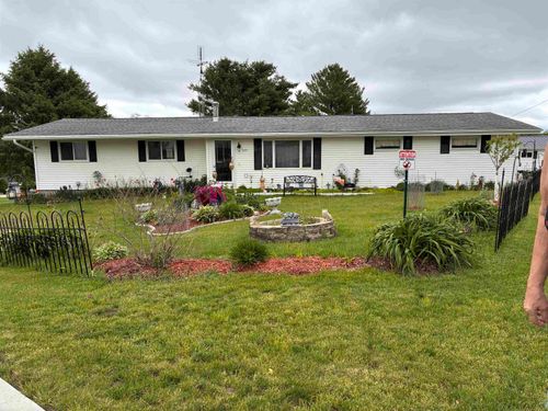 404 N Virtue Street, Shullsburg, WI, 53586 | Card Image