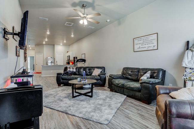 2109 Avenue J, Home with 6 bedrooms, 4 bathrooms and null parking in Lubbock TX | Image 20