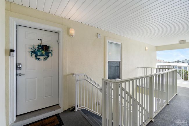 UNIT-633 - 8436 Gulf Blvd, Condo with 1 bedrooms, 2 bathrooms and null parking in Navarre FL | Image 9