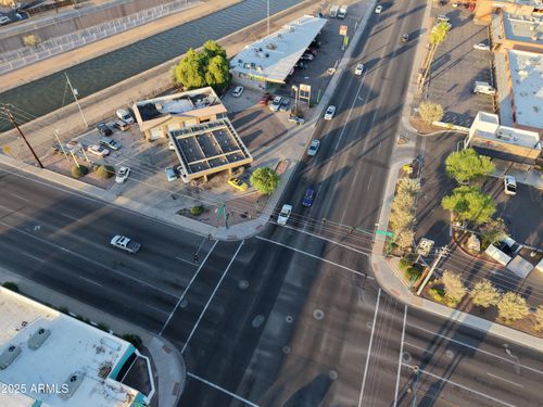 9001 N 7th Ave, Phoenix, AZ, 85021-3516 | Card Image