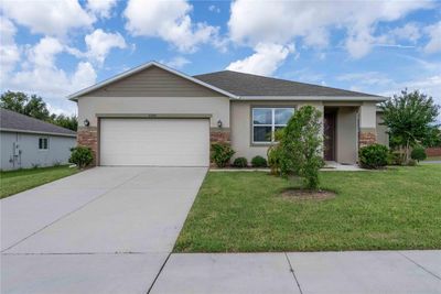 2260 Carriage Pointe Loop, House other with 3 bedrooms, 2 bathrooms and null parking in Apopka FL | Image 1