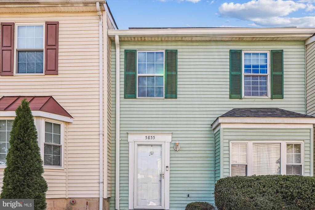 Suitland Rd, Suitland, MD 20746