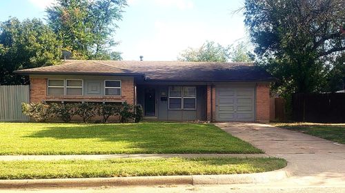 530 Fairview Dr, Richardson, TX, 75081-3409 | Card Image