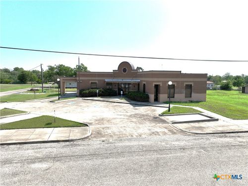 215 Broadway, Nordheim, TX, 78141-3017 | Card Image