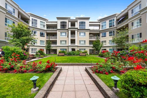 121-3098 Guildford Way, Coquitlam, BC, V3B7W8 | Card Image