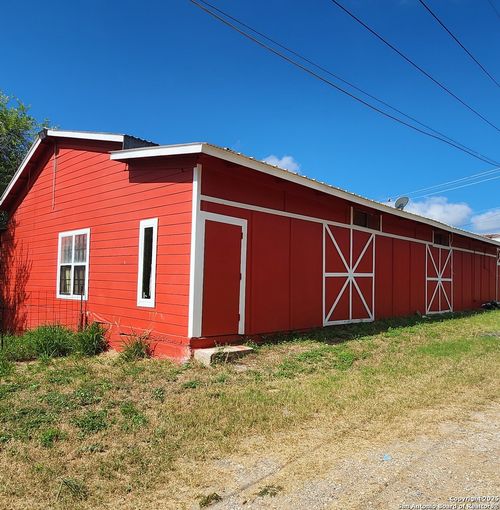 16890 Shepherd Rd, Atascosa, TX, 78002-5780 | Card Image