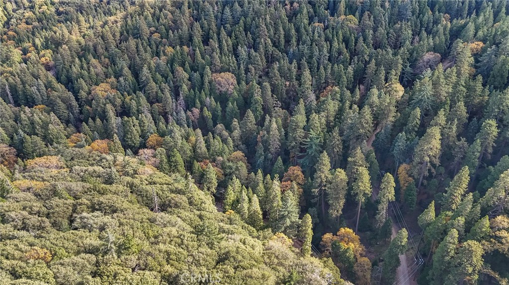 Land in Cedarpines Park 2