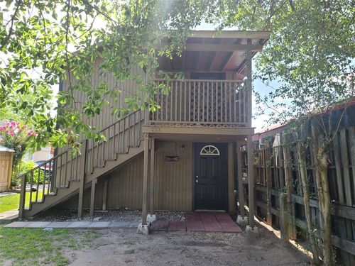 410 N Avenue D, Humble, TX, 77338-3804 | Card Image