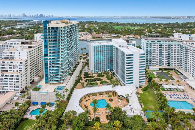 APT-6M - 5055 Collins Ave, Condo with 2 bedrooms, 3 bathrooms and null parking in Miami Beach FL | Image 42