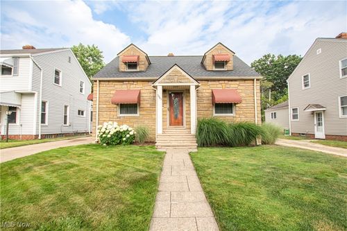 3085 W 137th St, Cleveland, OH, 44111-1531 | Card Image