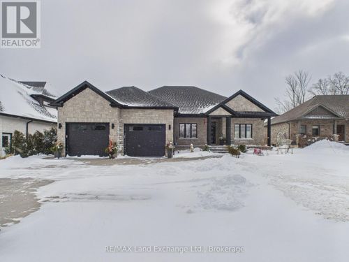 405 Mccullough Cres, Kincardine, ON, N2Z0A8 | Card Image