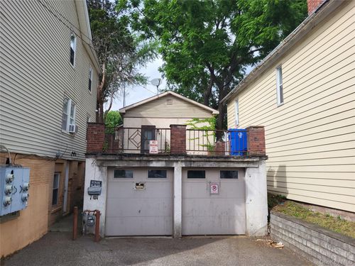 45 John St, Middletown, NY, 10940-4941 | Card Image