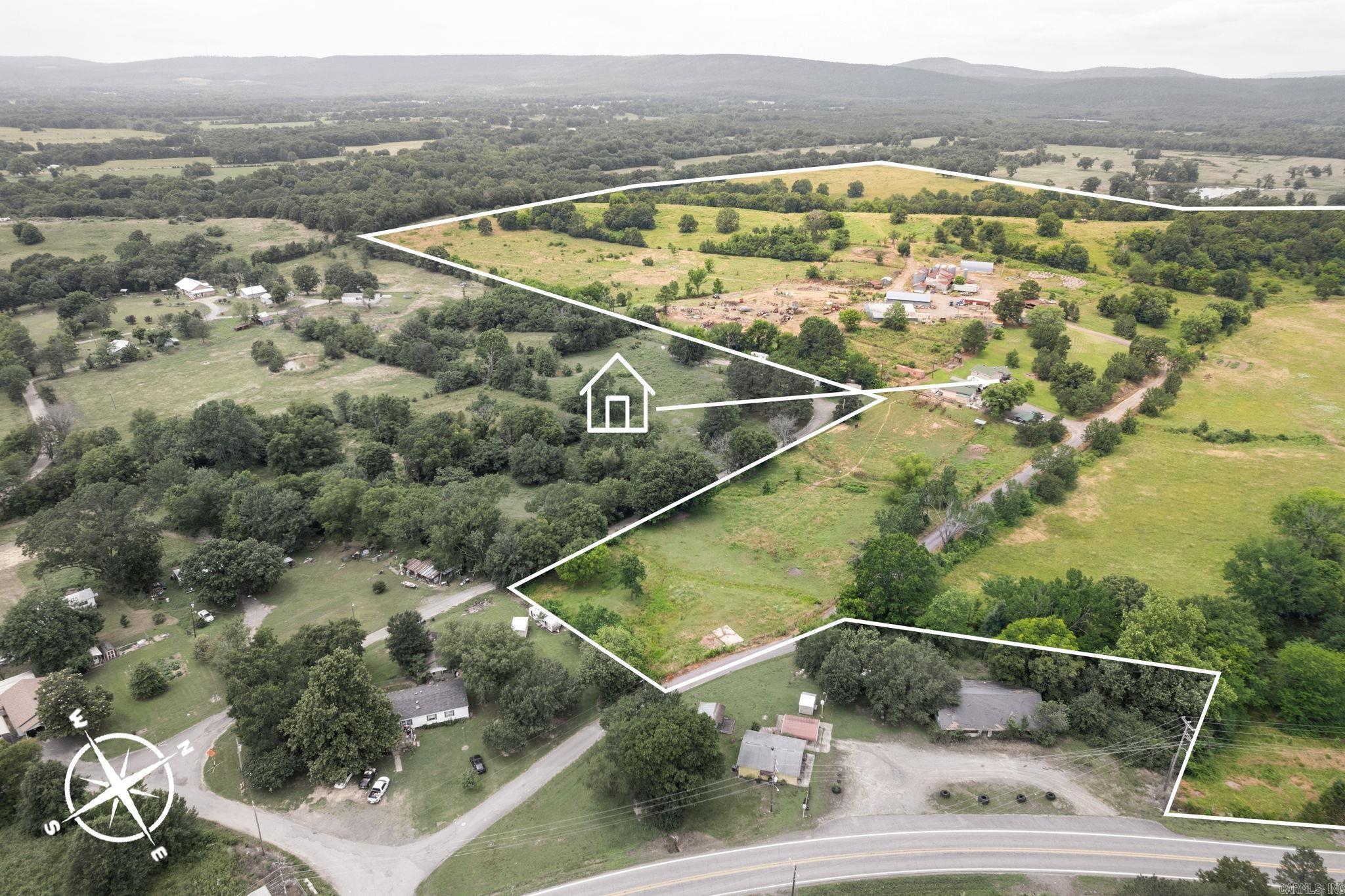 Commercial Sale in Plainview 4